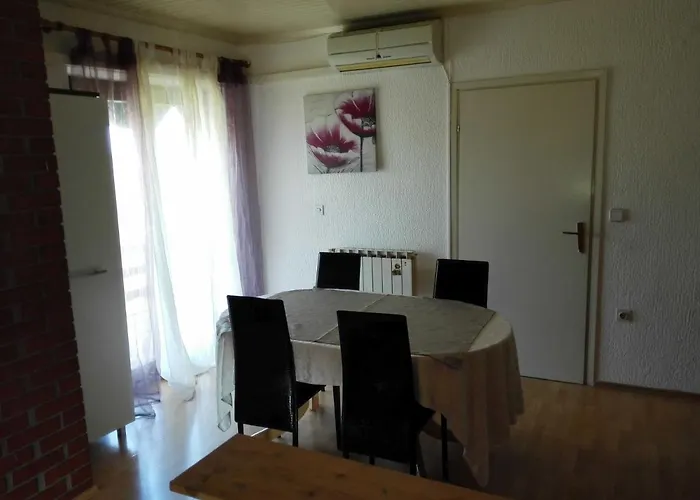 With A Parking Space Murine, - 13302 * 우마그